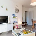 Petit Erdre - 2 Chambres- Gd Appt Ensoleille- Acces Pmr Appartement *