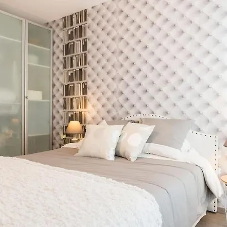 Petit Erdre - 2 Chambres- Gd Appt Ensoleille- Acces Pmr 아파트