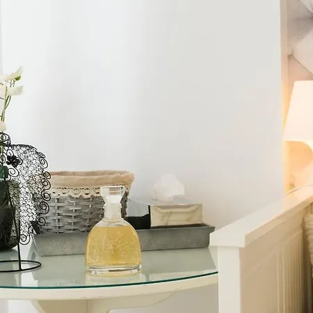 Petit Erdre - 2 Chambres- Gd Appt Ensoleille- Acces Pmr 公寓 *