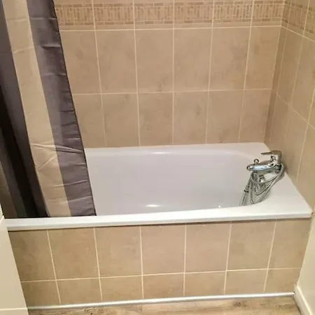 Petit Erdre - 2 Chambres- Gd Appt Ensoleille- Acces Pmr *