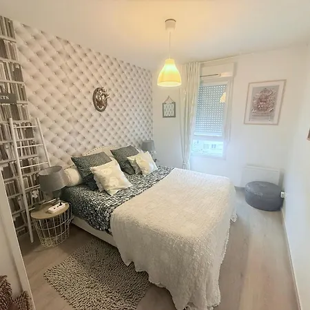 Petit Erdre - 2 Chambres- Gd Appt Ensoleille- Acces Pmr 아파트