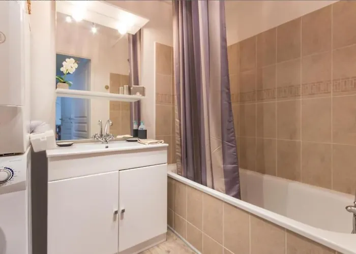 Petit Erdre - 2 Chambres- Gd Appt Ensoleille- Acces Pmr Apartmán