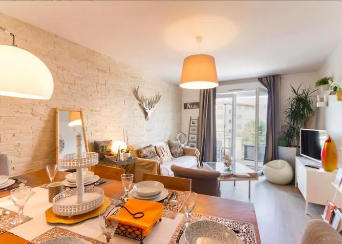 Petit Erdre - 2 Chambres- Gd Appt Ensoleille- Acces Pmr Nantes