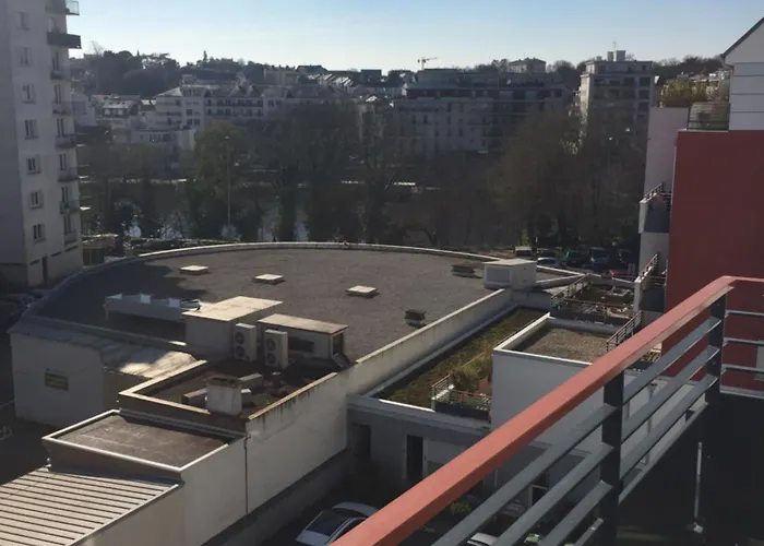 Petit Erdre - 2 Chambres- Gd Appt Ensoleille- Acces Pmr * Nantes